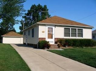 652 Glenhurst Rd, Willowick, OH 44095