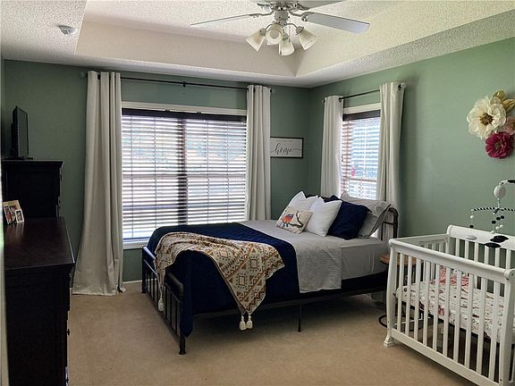 3rd image of 206 Drewmar Ln
