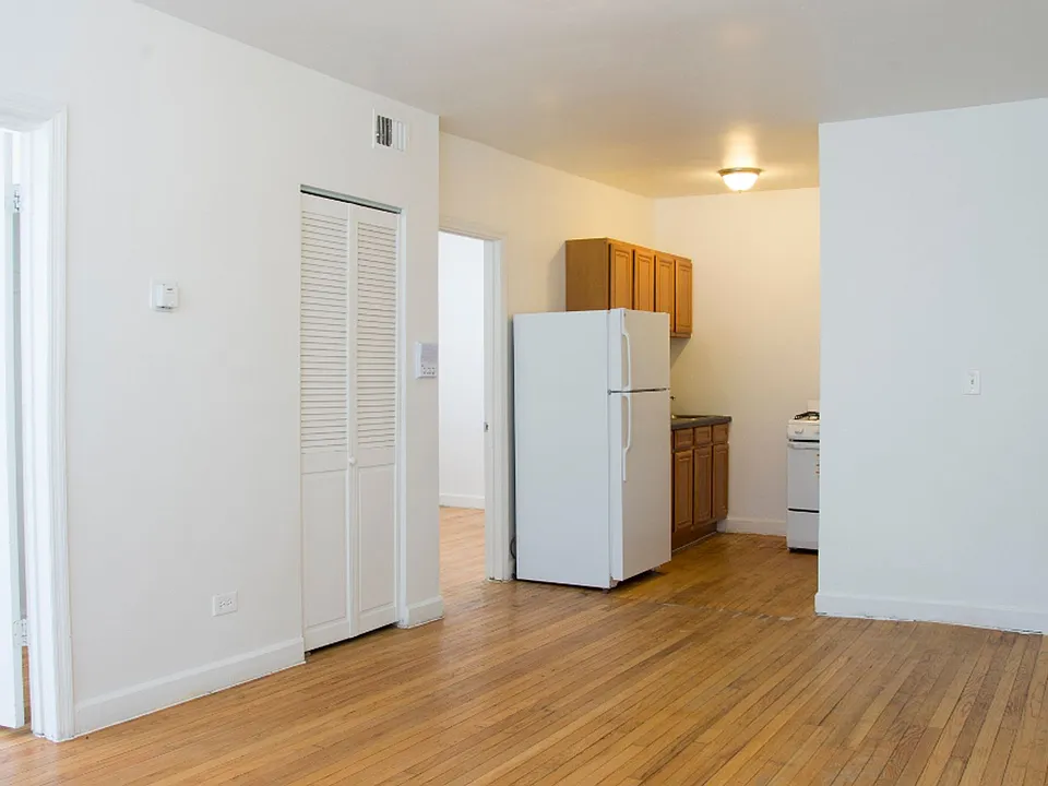 5101 W Monroe