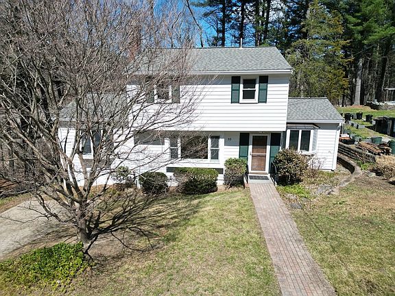2nd image of 35 Wallace Rd