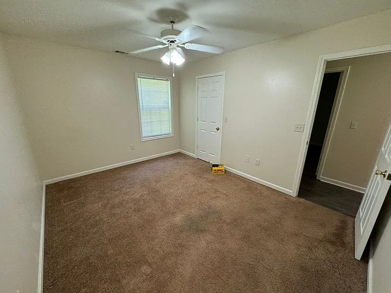 214 Pine Ridge Trce — Photo 12