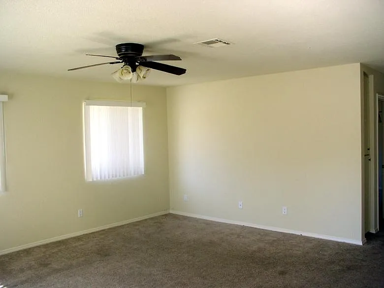2 bed, 980 sqft, $1,650 — Photo 4