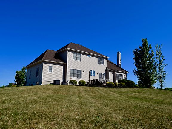 4th image of 65 Le Fevre Ln
