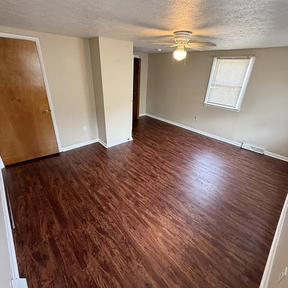 112 N Clover Ave #112 — Photo 17