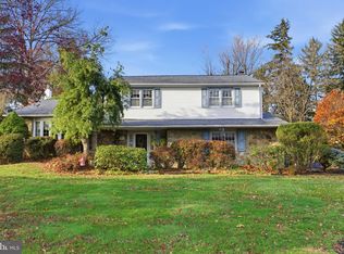 63 Serene Dr, Holland, PA 18966