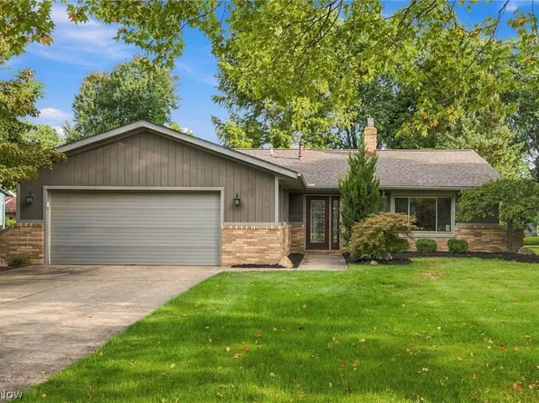 9581 Tamarin Ct, Mentor, OH 44060