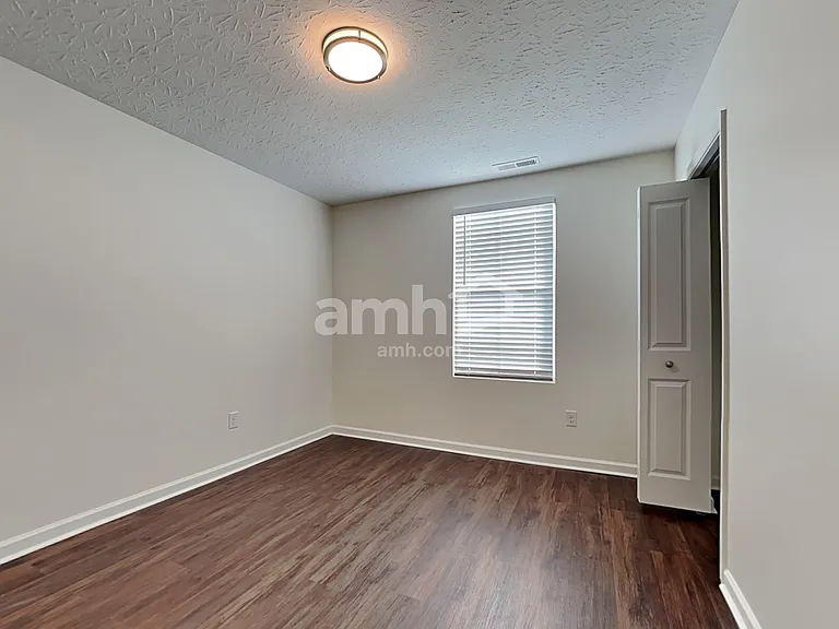 4651 Megan Danielle Dr — Photo 12