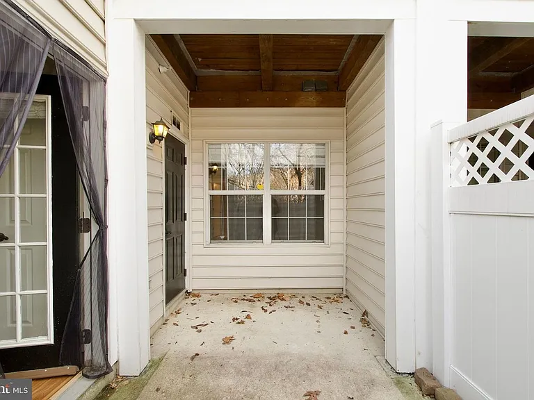 2324 Henshaw Pl #3 — Photo 23