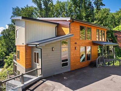 850 Chestnut Dr, Gatlinburg, TN, 37738