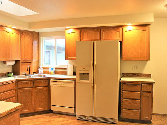 5th image of 5301 NE 94th Ave