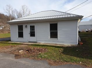 405 E Pitt St APT J, Bedford, PA 15522