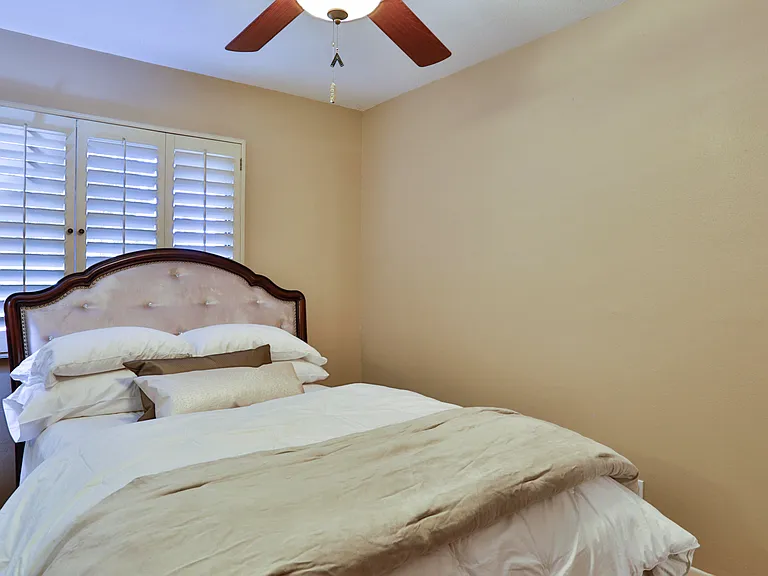 34073 Emily Way — Photo 23