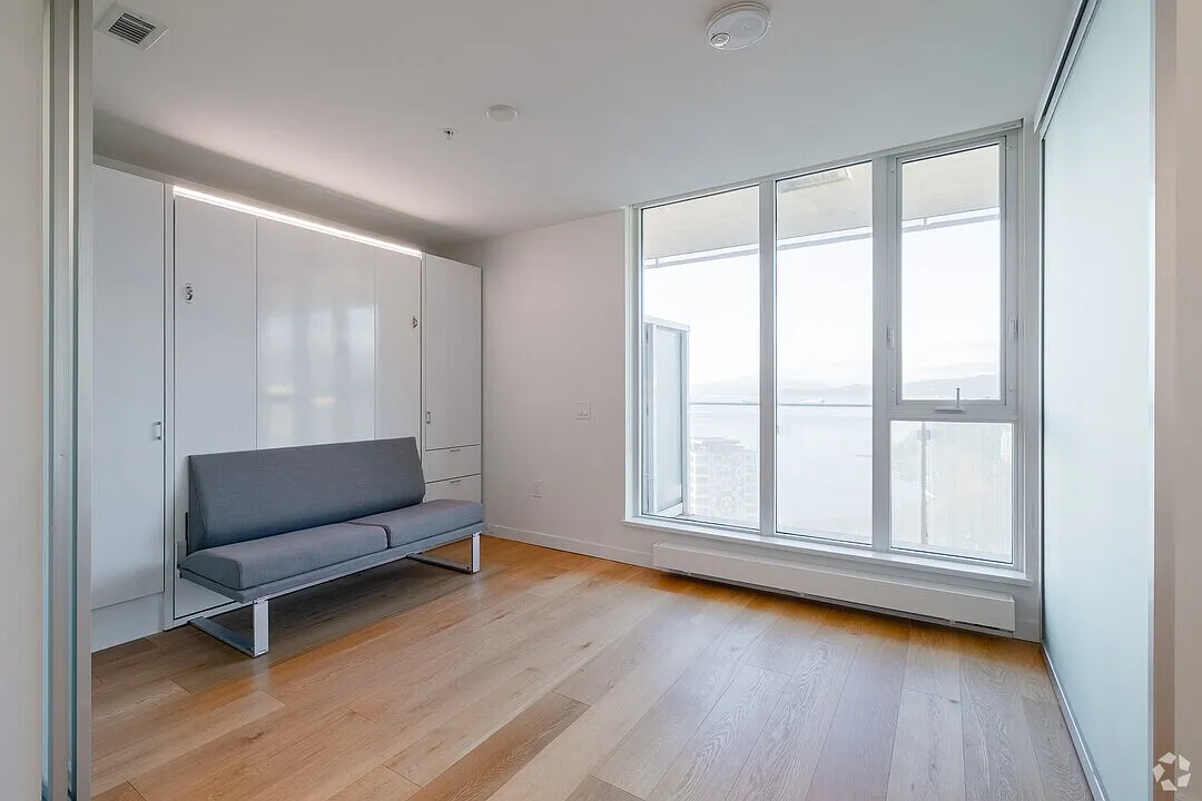 1188 Bidwell Street Vancouver — Photo 3