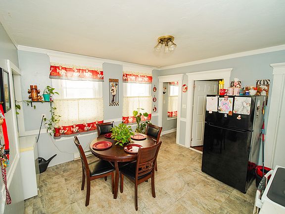 3rd image of 343 Purchase St