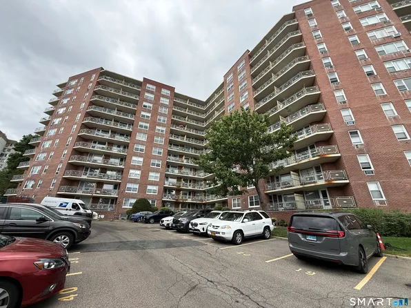 71 Strawberry Hill Ave, Stamford, CT
