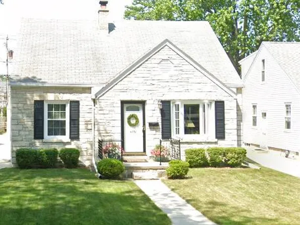 4731 North Marlborough DRIVE, Whitefish Bay, WI 53211