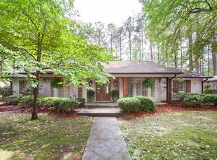 5435 Saratoga Dr, Jackson, MS 39211