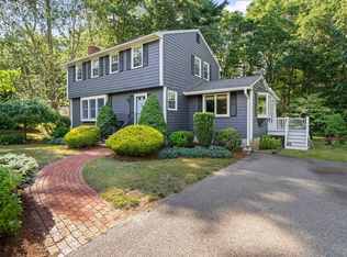 8 Joanne Dr, Hanson, MA 02341