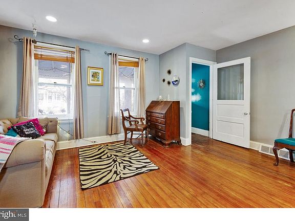 4th image of 2512 W 18th St