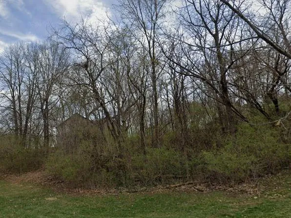 80 W 124th St, Kansas City, MO 64145