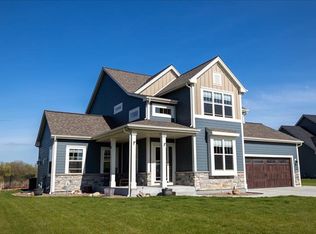 W140S7776 Mourning Dove Ct, Muskego, WI 53150