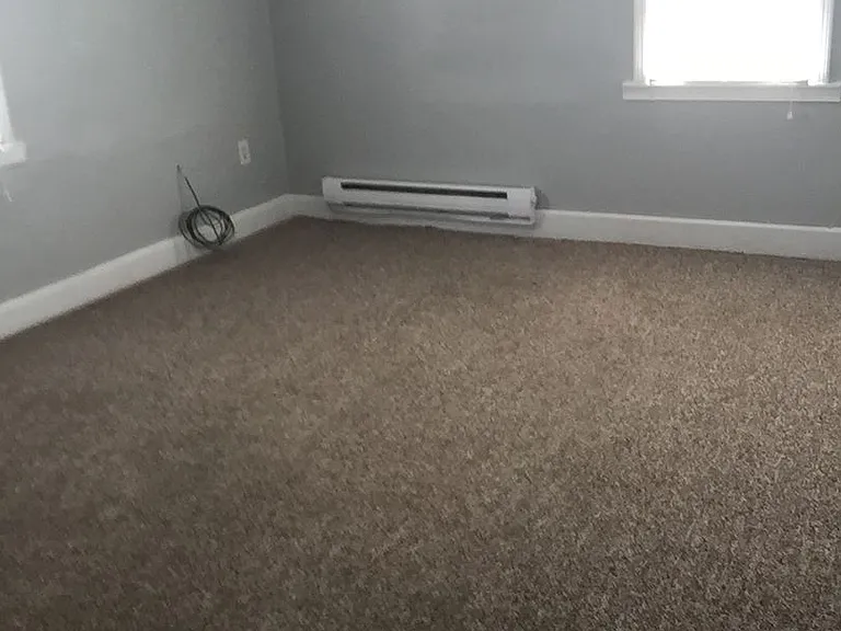 110 W Walnut St — Photo 1