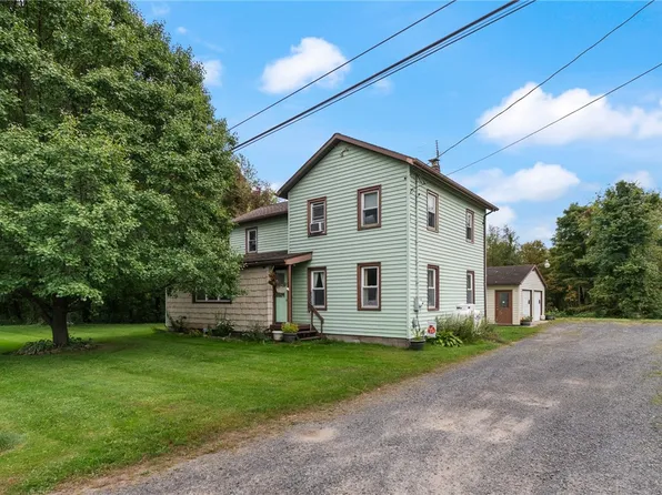 12752 Red Creek Rd, Wolcott, NY 14590