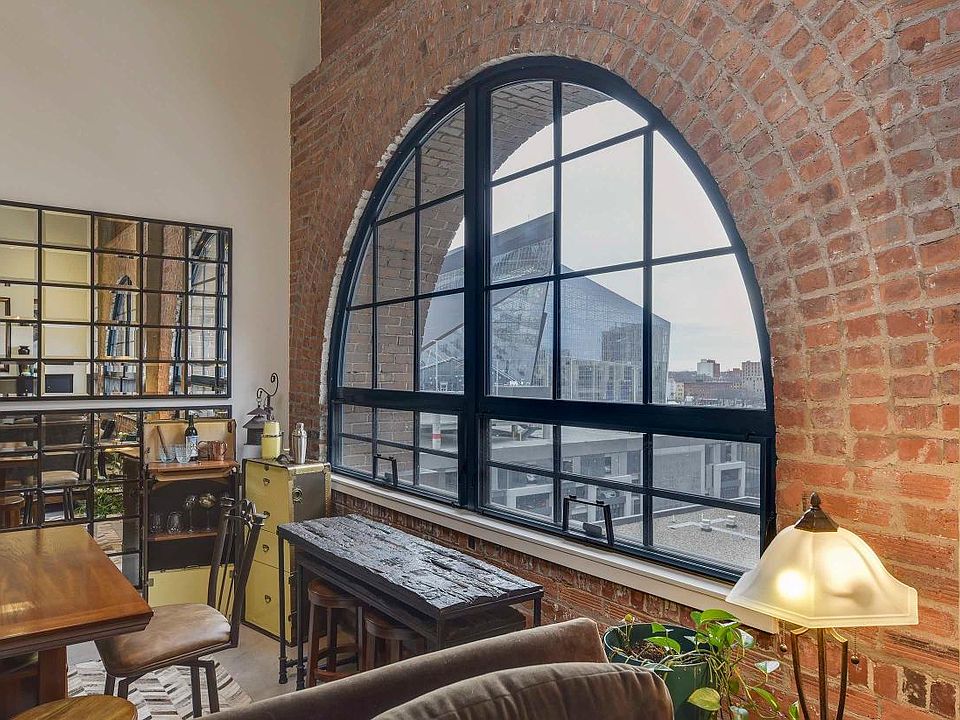 1st image of 250 Park Ave Unit 706