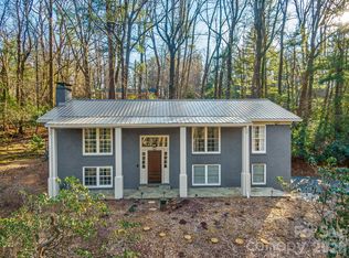 2388 Hebron Rd, Laurel Park, NC 28739