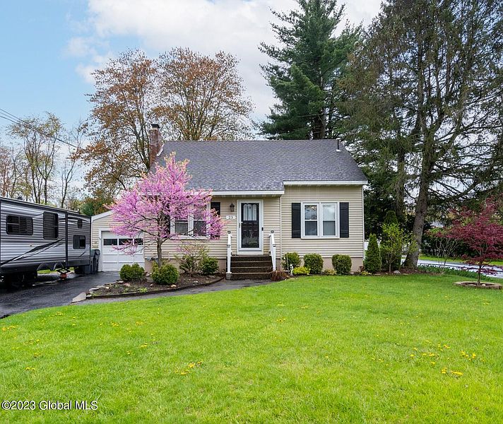 2nd image of 23 Bayberry Road