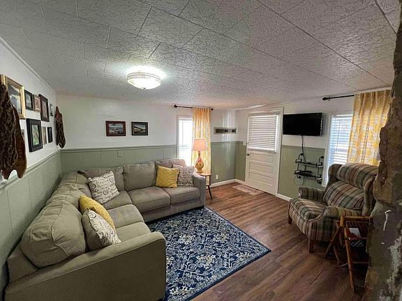 3rd image of 1533 County Road 47