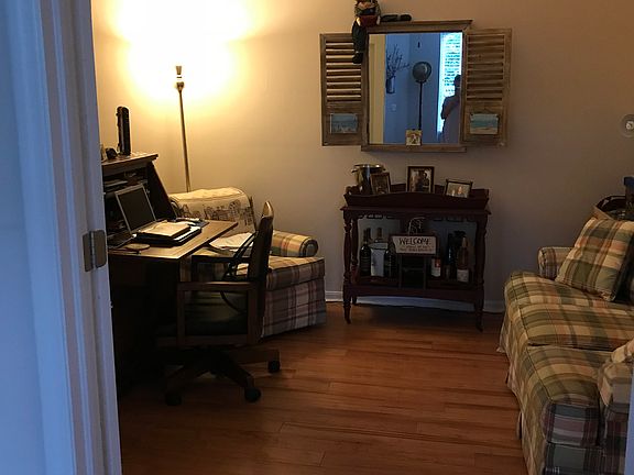 4th image of 5833 Heronpark Pl