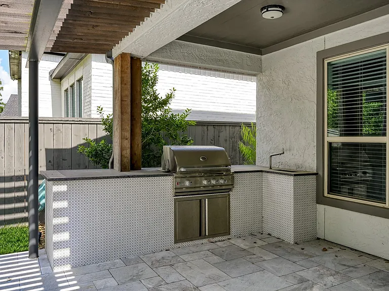 41 Snowdrop Lily Dr — Photo 29