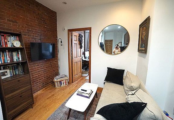 3rd image of 263 E 10th St APT 16