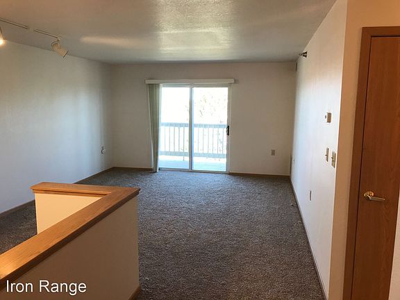 2nd image of 801 McKinley Ave APT 206