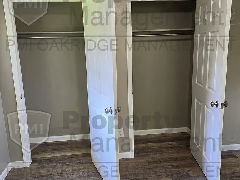 1256 Heritage Dr — Photo 17