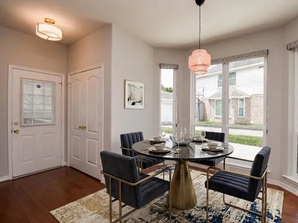 406 Sterling Heights Ln, Houston, TX 77094