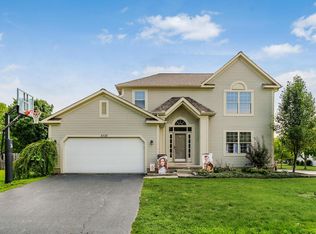 5508 Forest Glen Dr, Grove City, OH 43123