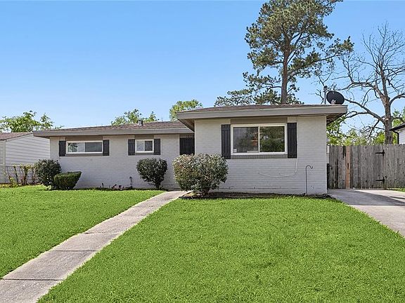 2nd image of 10138 Dreux Ave