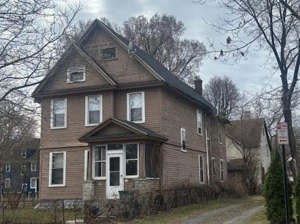 211 Parsells Ave, Rochester, NY 14609
