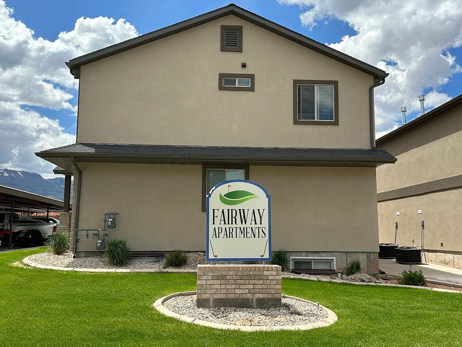 2 bed, 1100 sqft, $1,200 — Photo 1