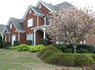 2364 Bronze Oak Ln, Braselton, GA 30517
