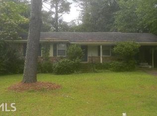 211 Sharon Cir, Americus, GA 31709