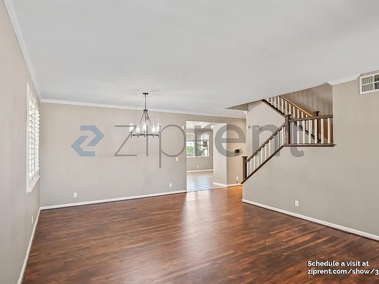 19 Lowell Ct — Photo 7