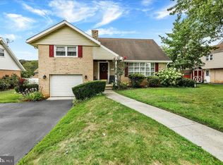 2408 Laurel Rd, Reading, PA 19609