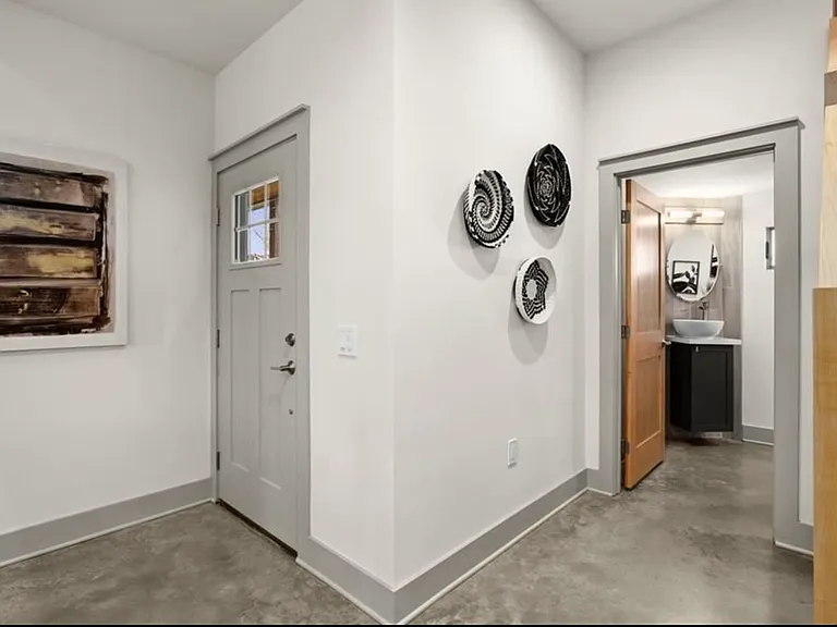 3109 Sacbe Cv — Photo 4