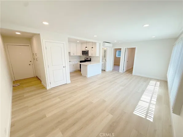919 E Acacia Ave, Glendale, CA