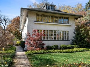 2514 Sheridan Rd, Evanston, IL 60201