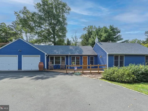 35 Blue Ridge Rd, Titusville, NJ 08560
