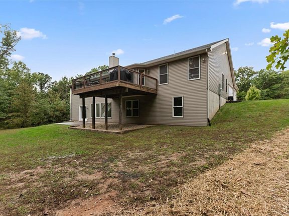 4th image of 429 Winding Woods Dr